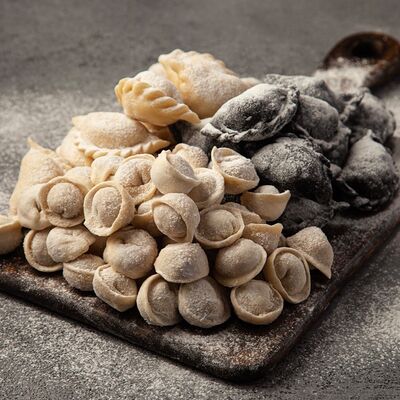 Вареники с капустойв БарБошко Вареничная по цене 850 ₽