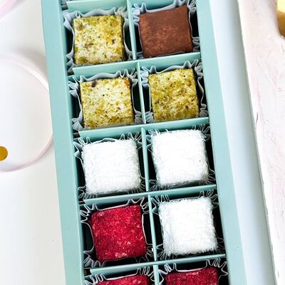 Набор конфет Птичье молоко к 8 марта в Tortterry по цене 720