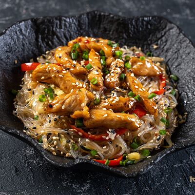 Фунчоза с курицей в Kitana по цене 468 ₽