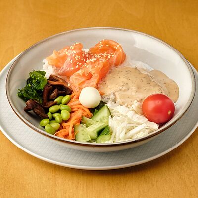 Азиатский боул с лососем в Wokker Express по цене 559 ₽