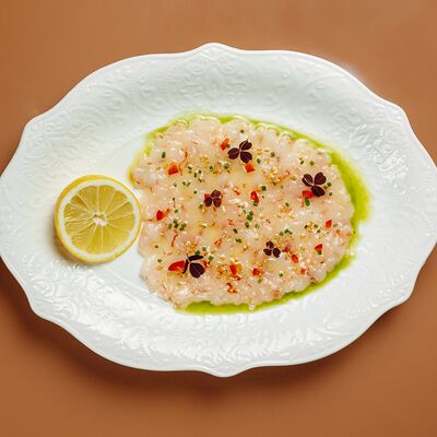 Крудо из аргентинской креветки в Farro pasta & bar по цене 750 ₽