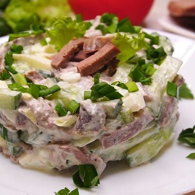 Салат Каприз в Луна по цене 648 ₽