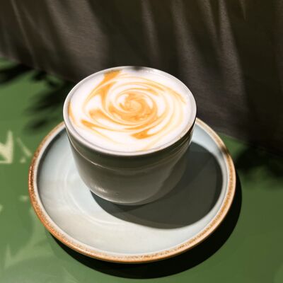 Латте Клубничный чизкейк в Мистер Сэндвич coffee rest по цене 435 ₽
