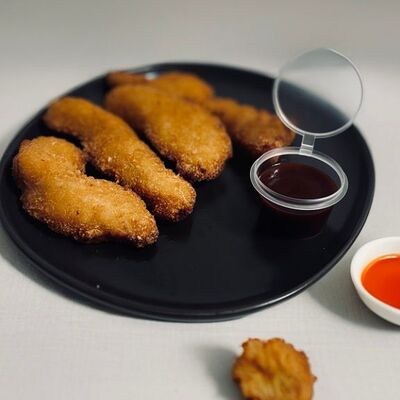 Куриные стрипсыв Градус по цене 230 ₽