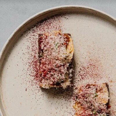 Сморреброд с артишокамии и пармезаном в 0.75 please Moscow по цене 1460 ₽