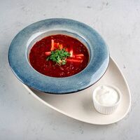 Борщ с курицей и сметаной в БульВар