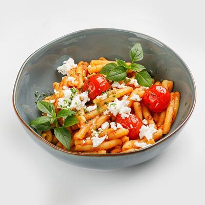 Паста казаречче в томатном соусе с рассольной брынзой в Бублик по цене 430 ₽