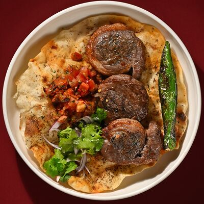 Шашлык из бараньего рулета в Cascade по цене 1290 ₽