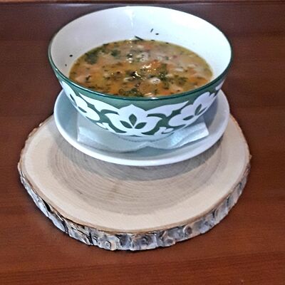 Суп гороховый с копченостями в Кебаб по цене 220 ₽