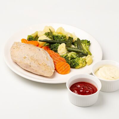 Куриная грудка су-вид с овощами на пару в БлинОК по цене 745 ₽