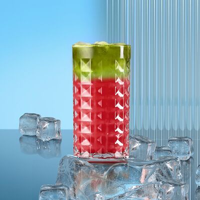 Матча-бамбл на вишнёвом соке в Coffeelike по цене 290 ₽