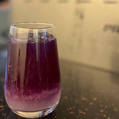 Лимонад Лаванда-кокос в Pellegrino по цене 345 ₽