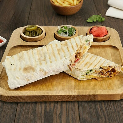 Шаурма с курицей в Тибон по цене 375 ₽