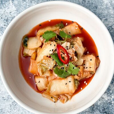 Капуста Кимчи в остром соусе в Food market skolkovo по цене 350 ₽