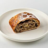 Штрудель яблочный в Французская пекарня & French Bakery