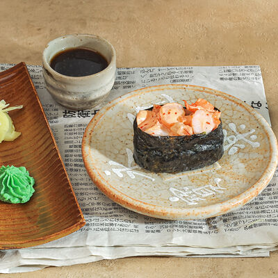 Гункан с креветкой спайси в Pikapika по цене 990 ₸