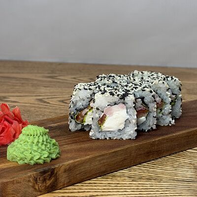 Ролл с цыпленком в Сакура по цене 720 ₽