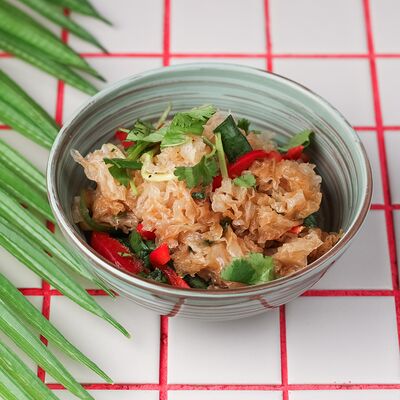 Салат из коралловых грибов в Сайгонкафе по цене 370 ₽