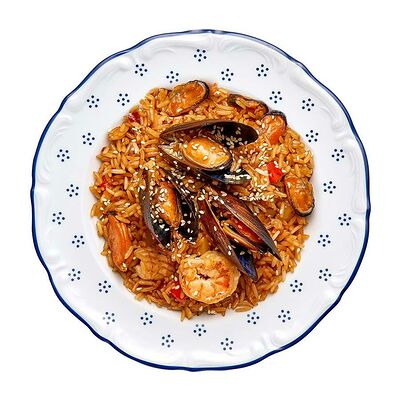 Рис с морепродуктами в Каспийка по цене 700 ₽