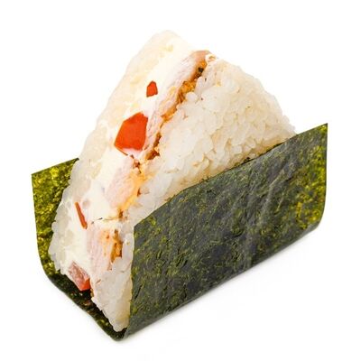 Онигири с курицей в Фишка суши по цене 459 ₽