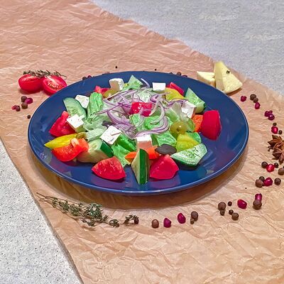 Греческий салат Premium в Гриль-бар по цене 510 ₽