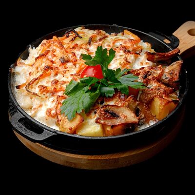 Горячая сковорода с минтаем в Ролл Маркет по цене 649