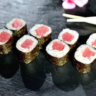 Маки с тунцом в Юками по цене 160