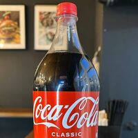 Coca-cola classic в The Grill