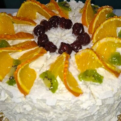 Фруктовый торт в Shafran по цене 220000 сум