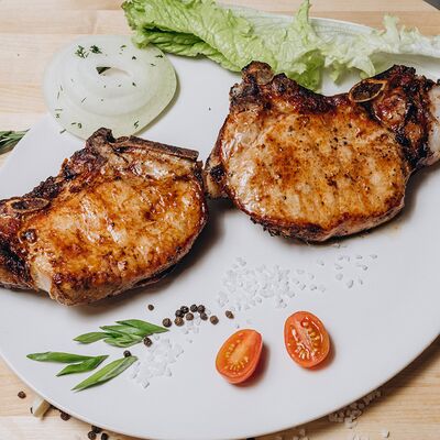 Антрекот cвинoй в Мастер шашлыка по цене 759 ₽