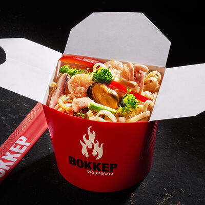 Морепродукты в соусе том ям в Воккер по цене 460 ₽