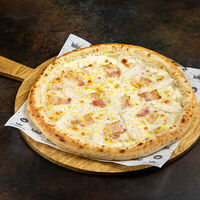 Пицца с курицей и беконом в Город детей