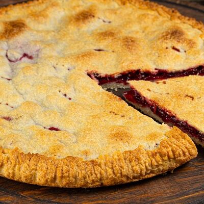 Пирог песочный вишневый (1 кусок) в The Мясо по цене 299 ₽
