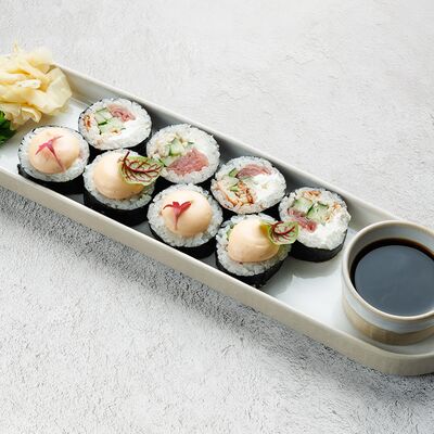 С тунцом и угрем в Ресторан Марокко по цене 810 ₽