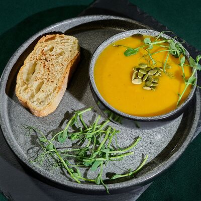 Тыквенный крем-суп в Solar Coffee по цене 280 ₽