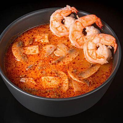 Том ям с креветками в Калифафила по цене 580 ₽