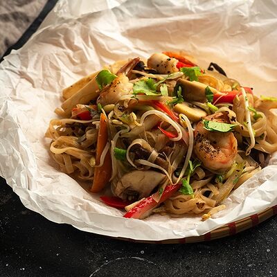 Удон Сао Хайшанв Pho Viet по цене 460 ₽