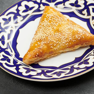 Самса с телятиной в Гранат по цене 210