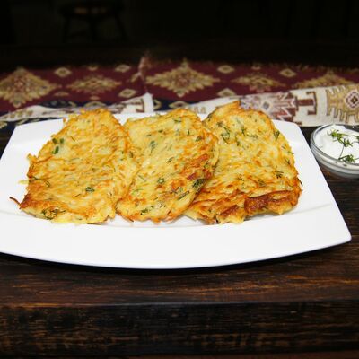 Драники картофельные в FastШашлык и Хинкали по цене 250 ₽