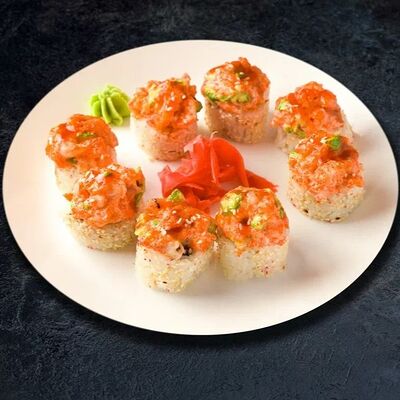 Запеченный греческий ролл в Вкусно Суши по цене 710