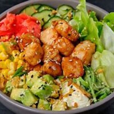 Поке с курицей в iWok по цене 410 ₽