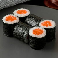 Ролл с Сёмгой в Sёmga