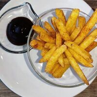 Картофель фри с паприкой в Арими