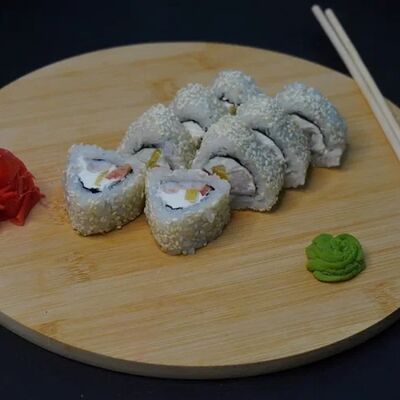 Ролл Нежность в Yo! Sushi по цене 510 ₽