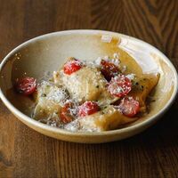 Равиоли с курицей и креветкой в Pasta Salsa Osteria