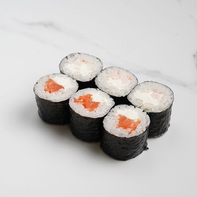 Малая сырная сборка с лососем и креветкой в Ёбисан по цене 629 ₽