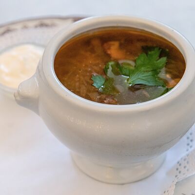 Щи суточные с разварной говядиной в Ив.Дурдинъ по цене 450