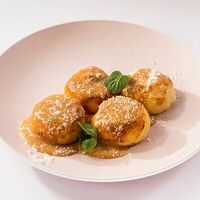 Сырники с соленой карамелью в Extrovert