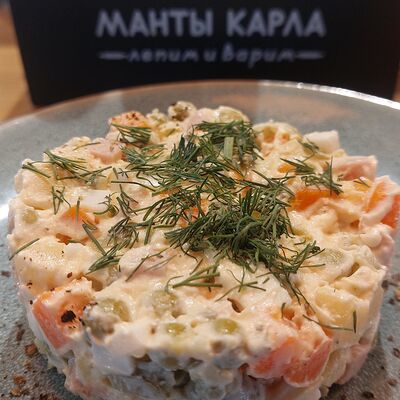 Оливье с ветчиной из индейки в Манты Карла по цене 350 ₽