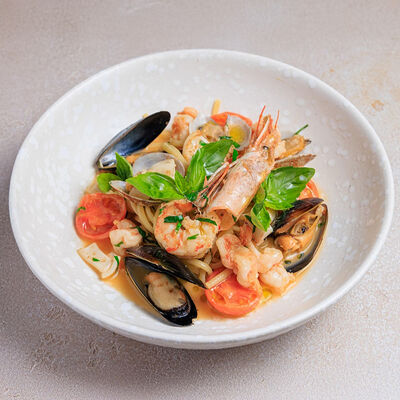 Лингвини с морепродуктами в Bocconcino по цене 1670 ₽